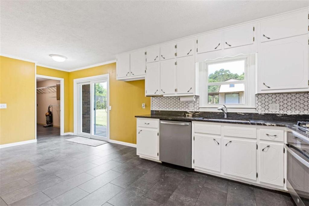 2140 Rockdale Drive