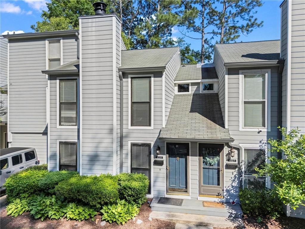 1028 Riverbend Club Drive, Atlanta, Georgia image 1