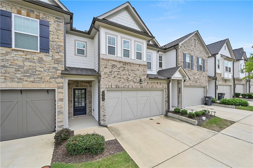 1102 Lossie Lane