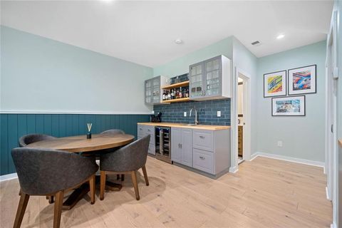 listing image 50