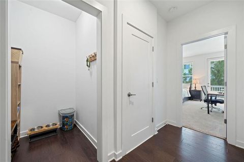 listing image 42