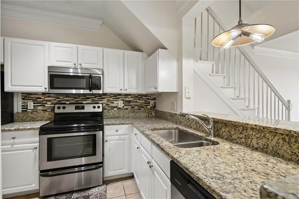 4303 Westchester Ridge NE 4303