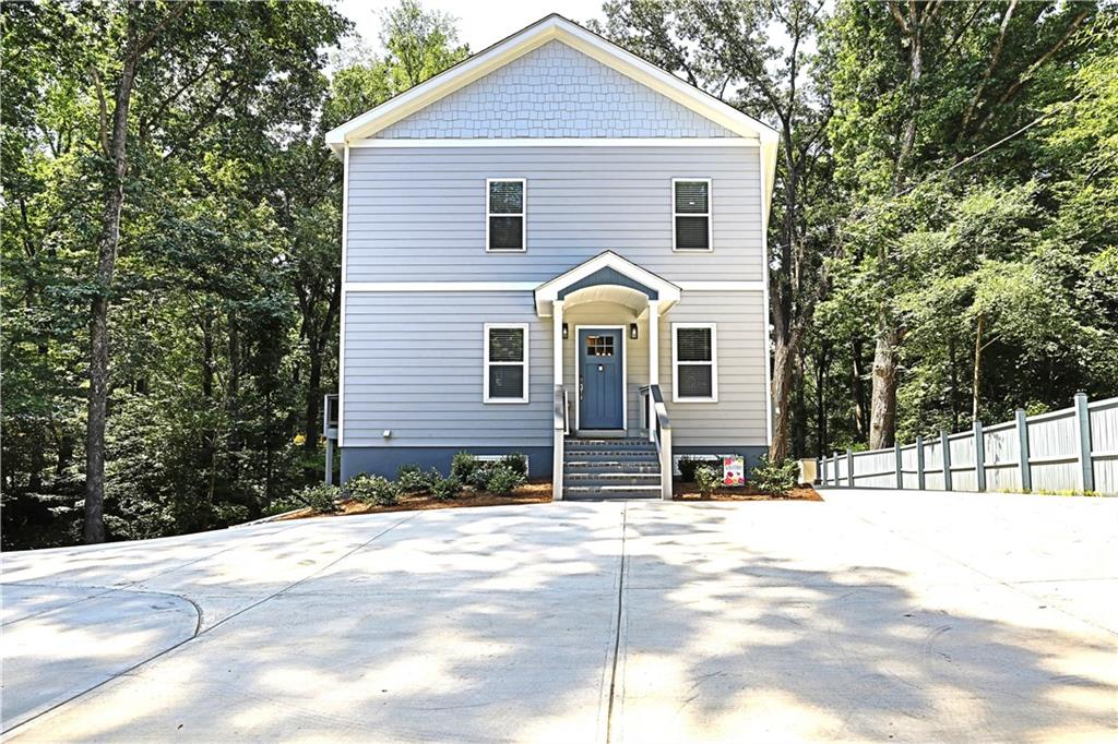 2125 Clay Road