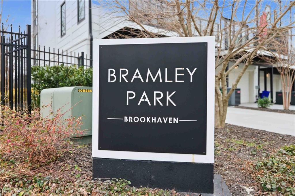 2520 Appleden Place NE 5