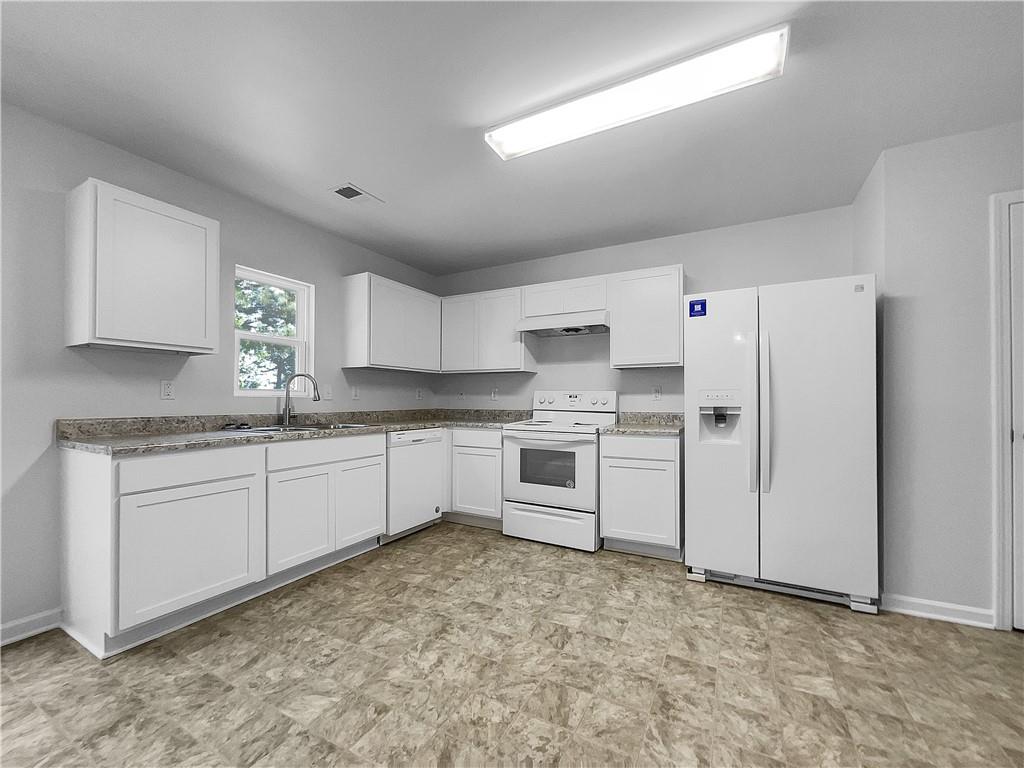 325 Freeman Circle, Villa Rica, Georgia image 6
