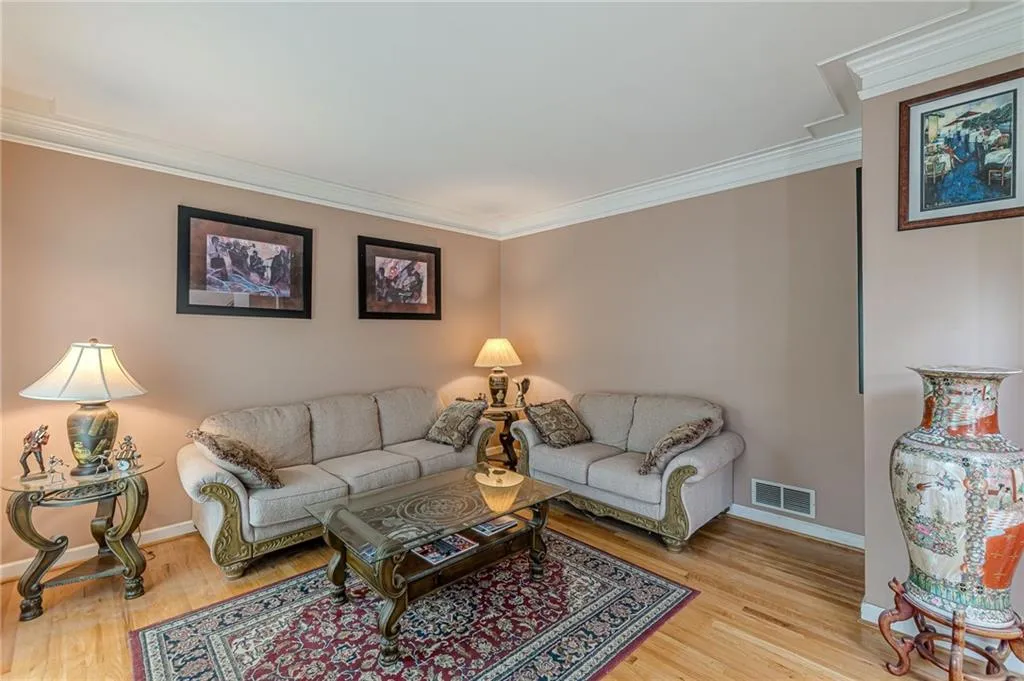 Smyrna, Georgia 30082, United States, 4 Bedrooms Bedrooms, ,3 BathroomsBathrooms,Residential,Active,149623