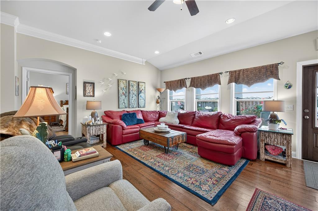 Piedmont Corners - Residential