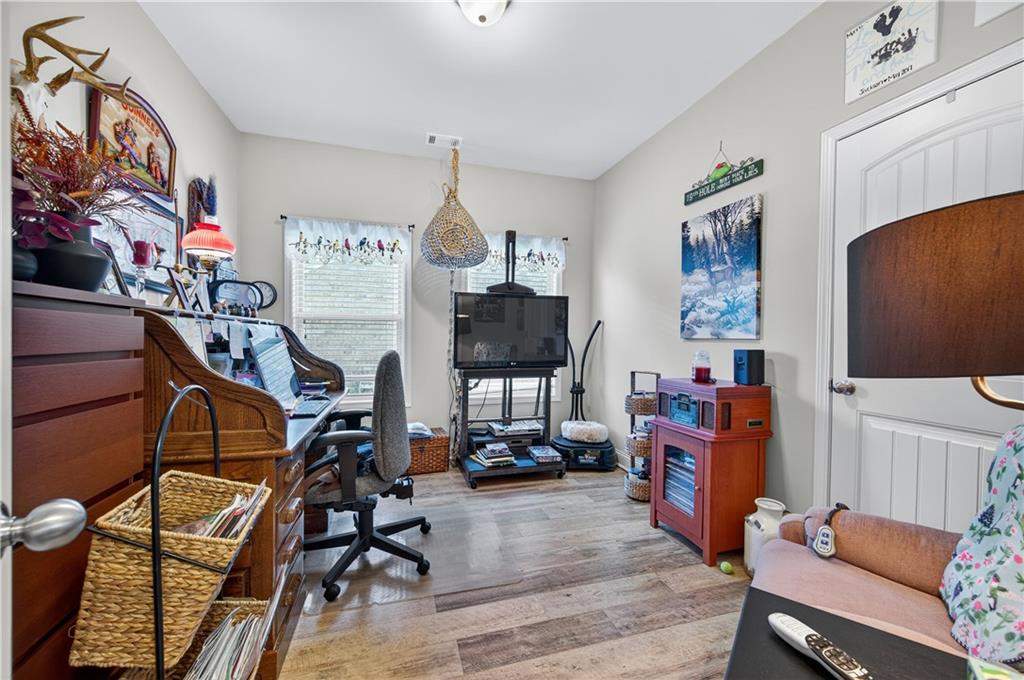 Piedmont Corners - Residential