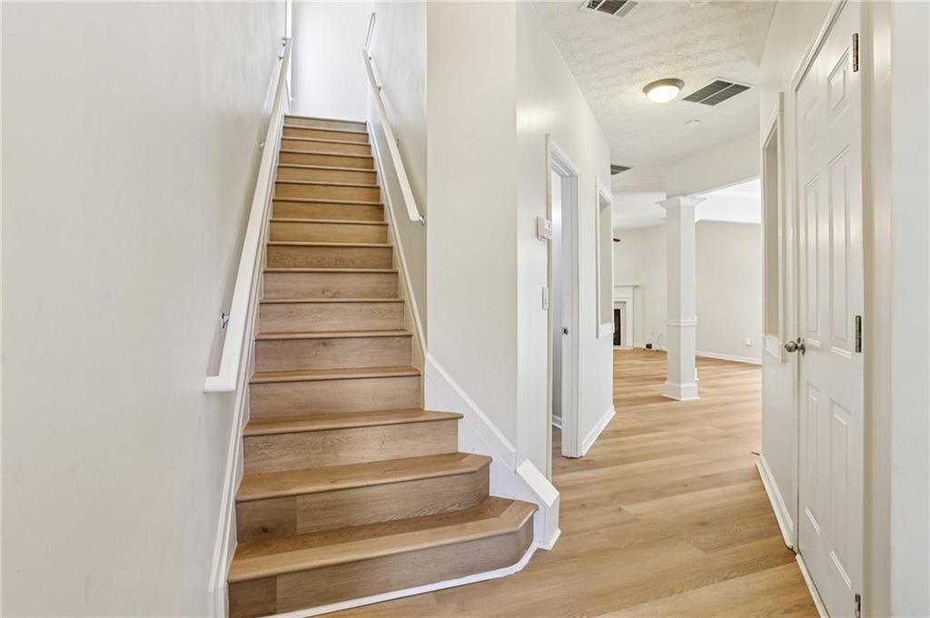 104 Oleander Way