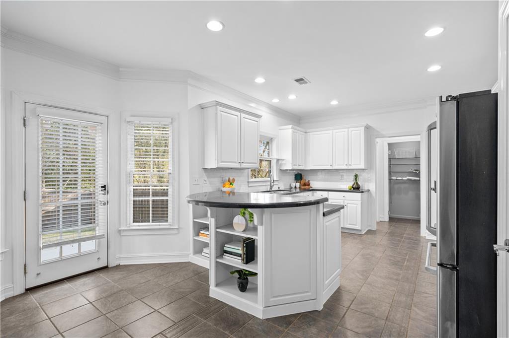 6 Wilburn Court