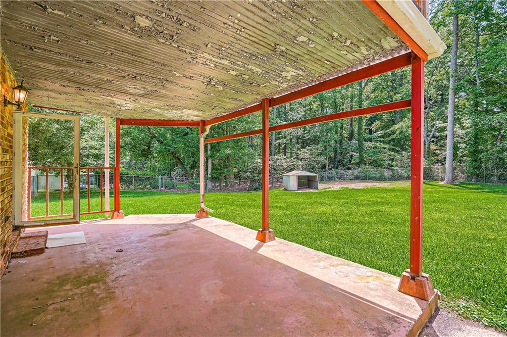 5401 Smoke Rise Drive, Smoke Rise, Georgia image 24