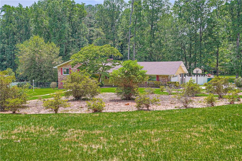 5401 Smoke Rise Drive, Smoke Rise, Georgia image 3