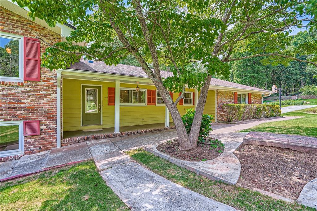 5401 Smoke Rise Drive, Smoke Rise, Georgia image 4