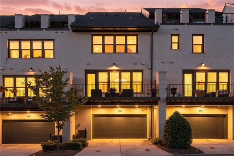 Townhouse For Sale - 130 Britten Pass<br/> Alpharetta, GA 30009