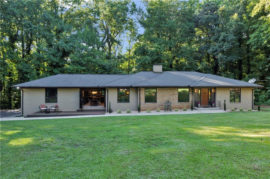 Photo 2 of 38 of 1181 Cardinal Way house