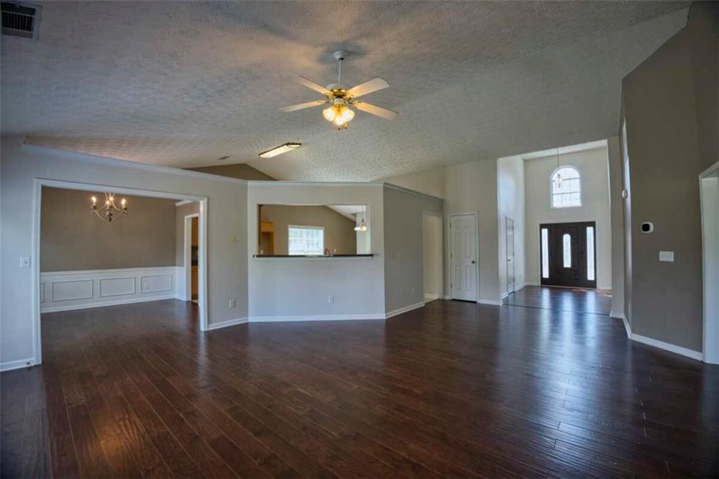 3138 Cranberry Lane