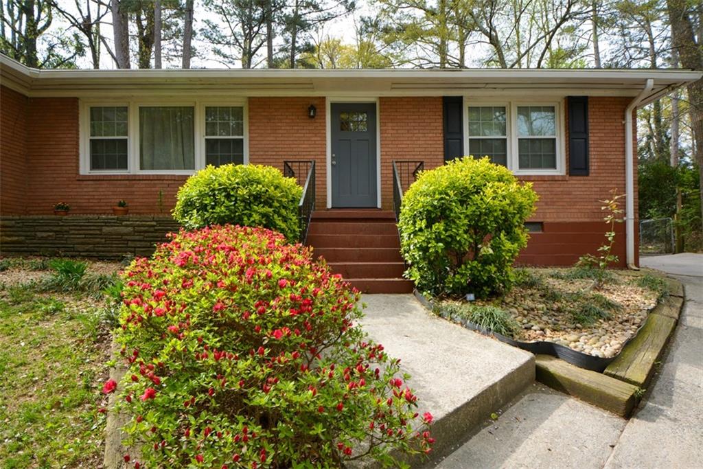 1245 Briar Hills Drive NE