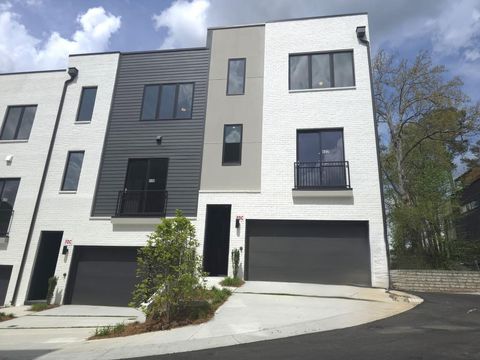 Photo of 432 Cedar Dust Drive, Decatur, GA 30030 (MLS # 7747754)