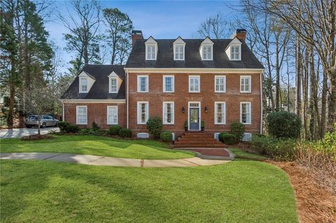 Photo of 985 Club Commons Circle NE, Brookhaven, GA 30319 (MLS # 7718044)