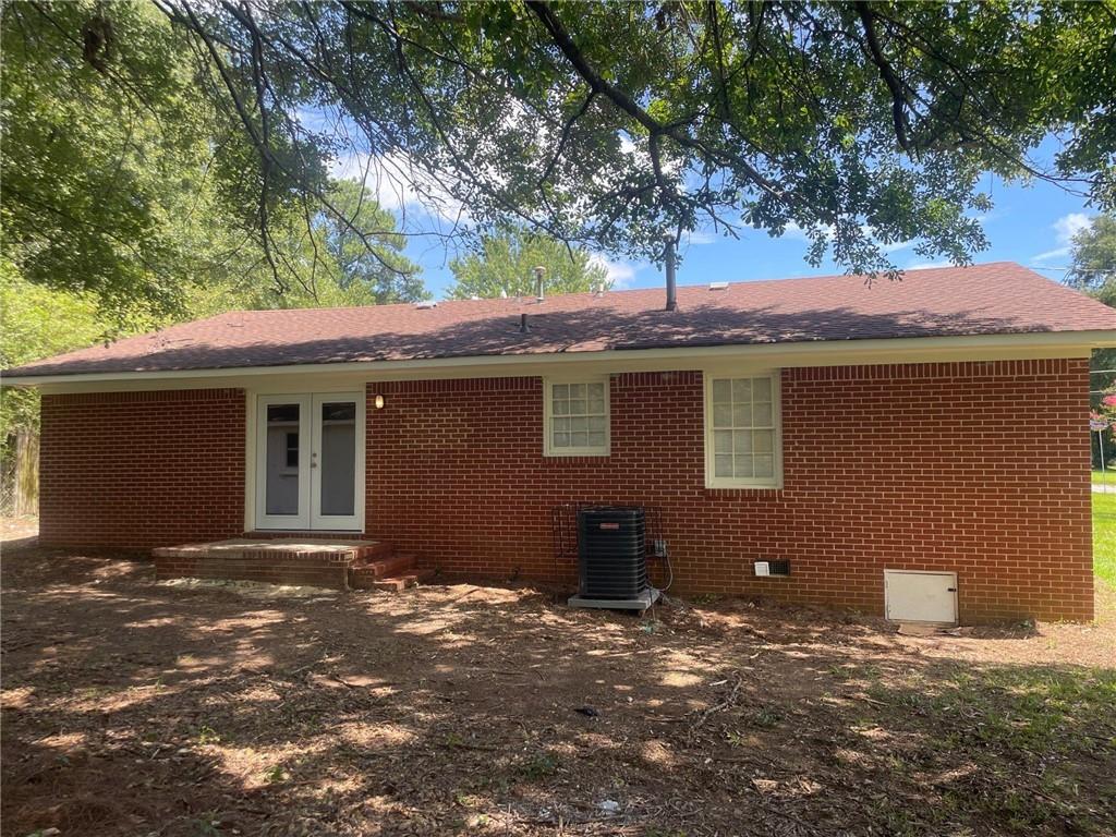 Pinetree Circle - Residential Lease