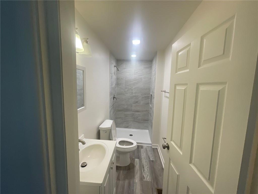 Pinetree Circle - Residential Lease