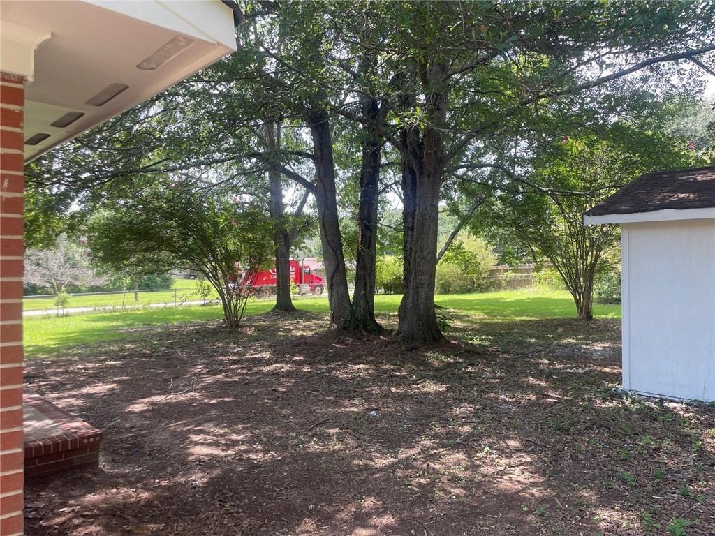 Pinetree Circle - Residential Lease