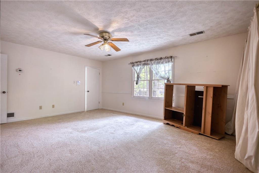 177 Fairview Drive, Fairburn, Georgia image 25