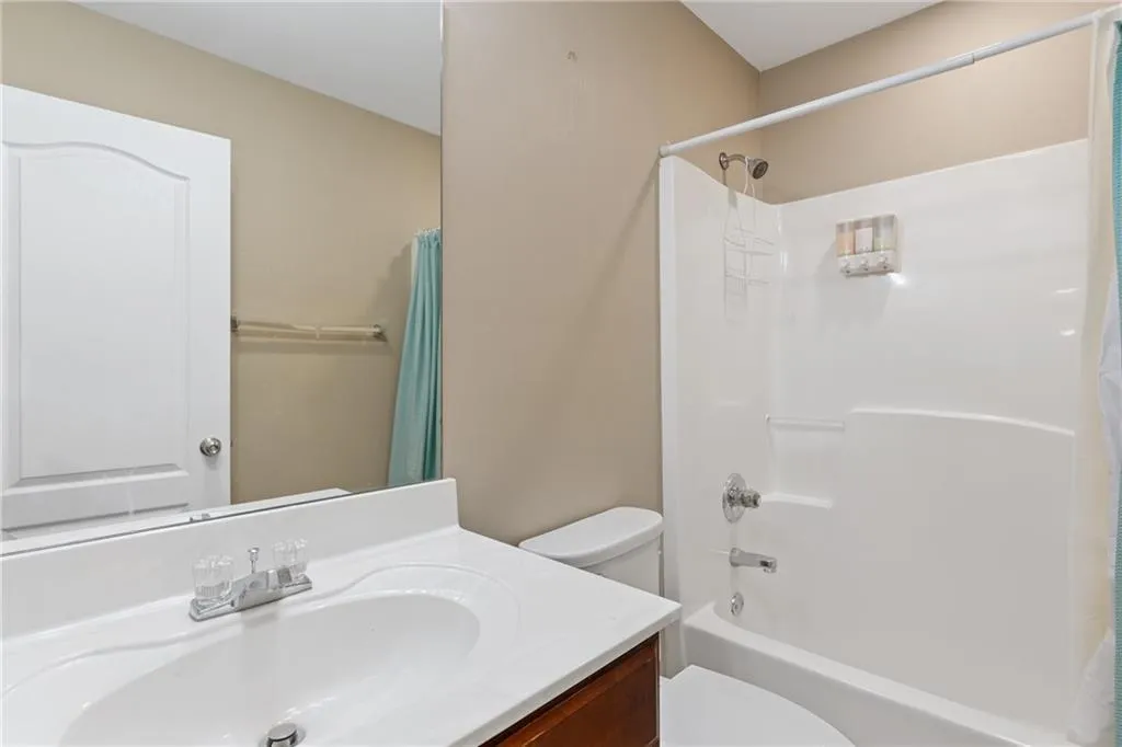 McDonough, Georgia 30252, United States, 5 Bedrooms Bedrooms, ,4 BathroomsBathrooms,Residential,Active,60975