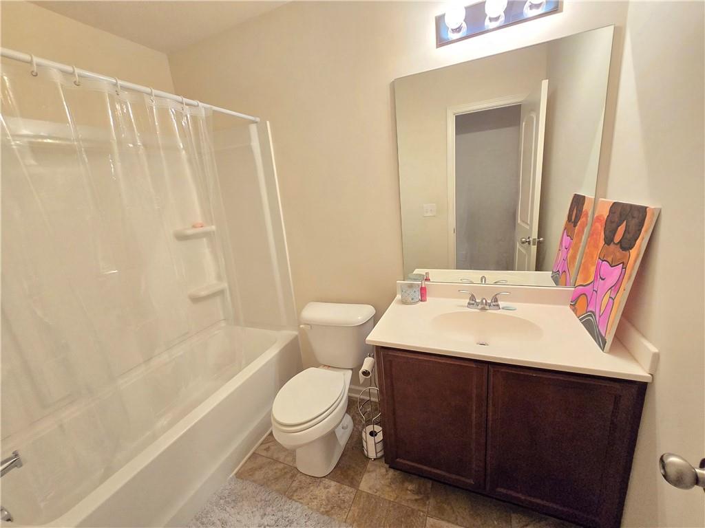 2365 Hackamore Drive, Atlanta, Georgia image 18