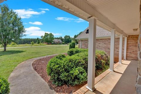 A home in Cedartown