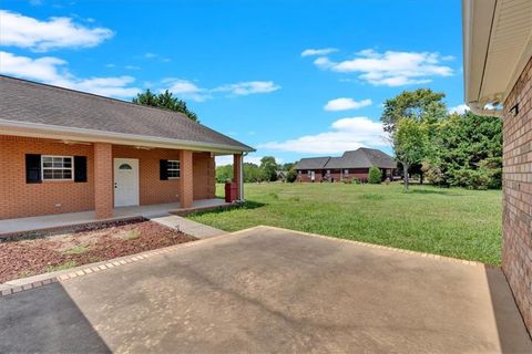 A home in Cedartown