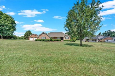 A home in Cedartown