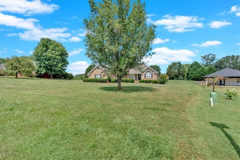 A home in Cedartown