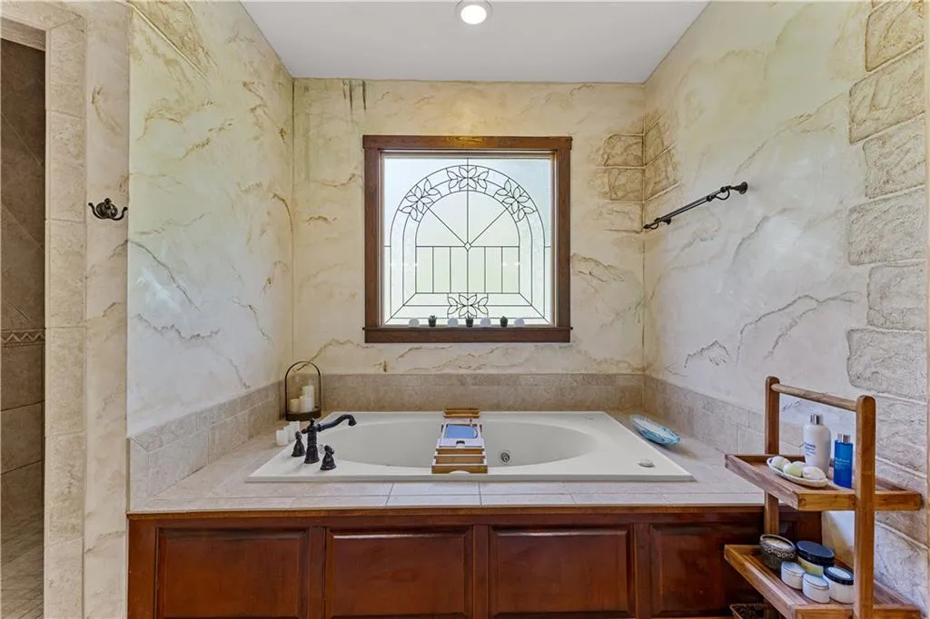 Woodbury, Georgia 30293, United States, 4 Bedrooms Bedrooms, ,4 BathroomsBathrooms,Residential,Active,201009