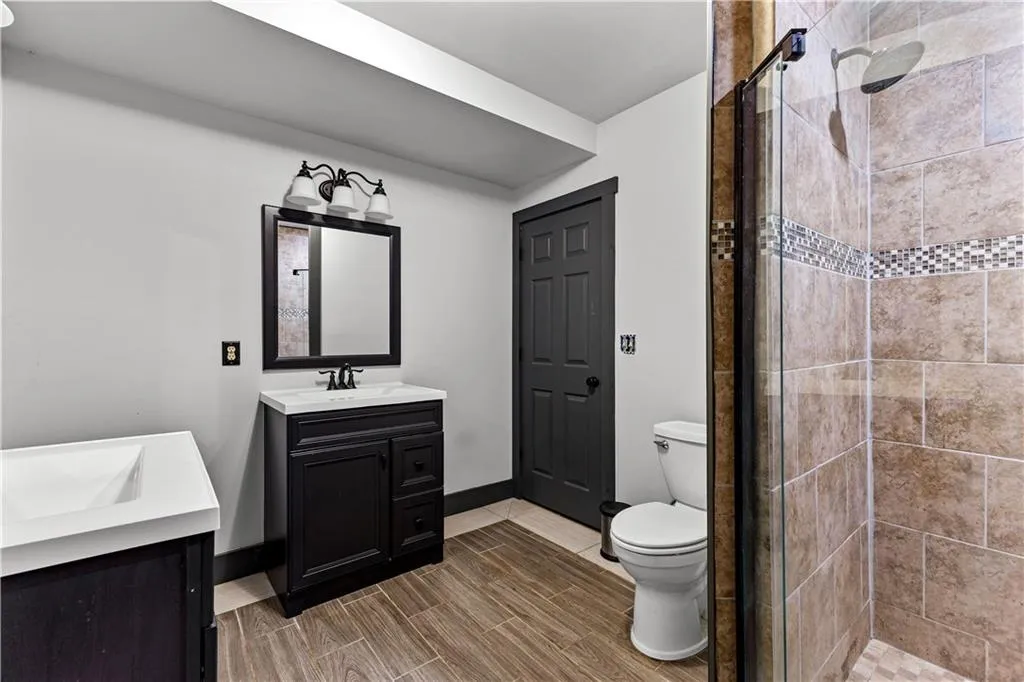 Woodbury, Georgia 30293, United States, 4 Bedrooms Bedrooms, ,4 BathroomsBathrooms,Residential,Active,201009