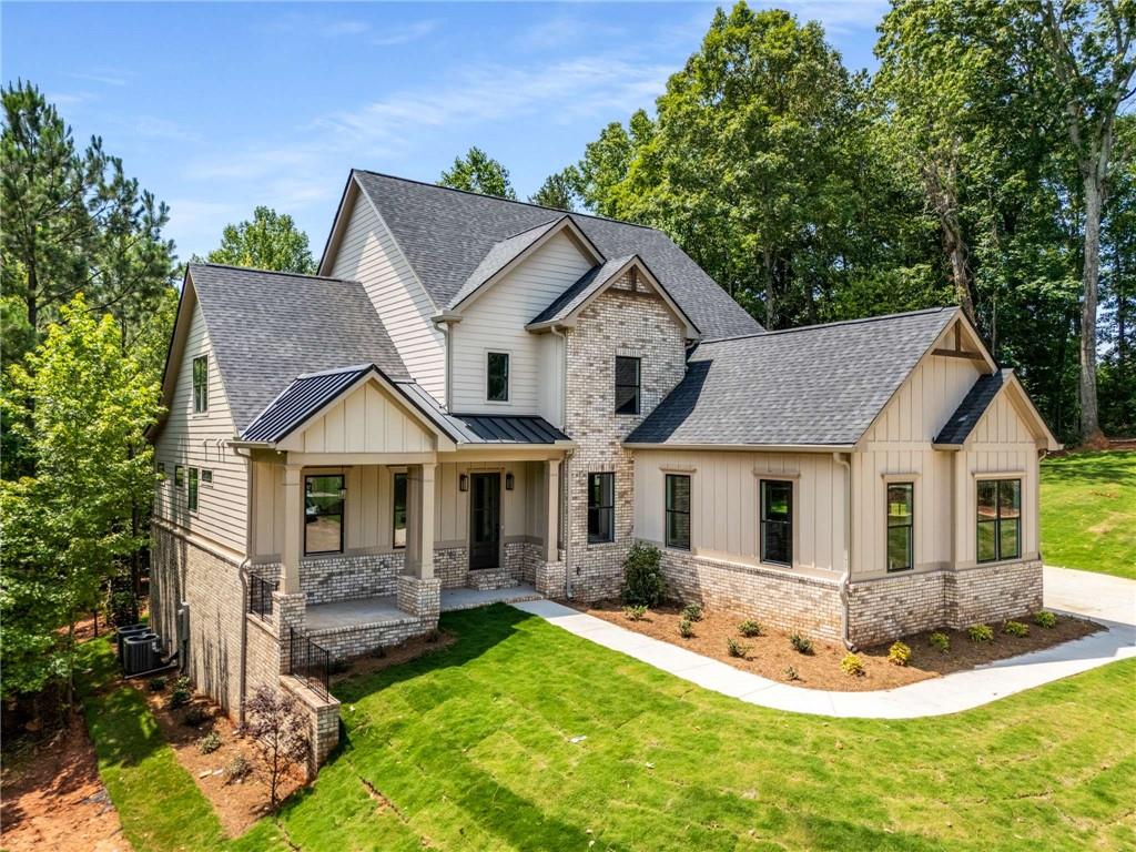 7262 CREEKSIDE Way
