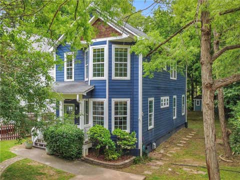 Homes For Sale - 923 Tilden Street<br/> Atlanta, GA 30318
