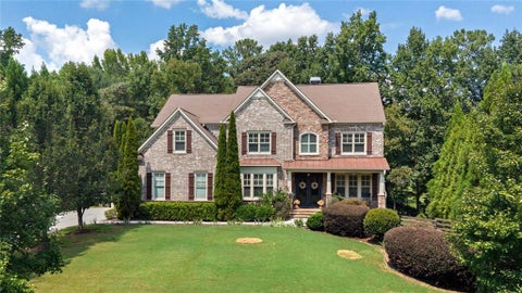 Homes For Sale - 360 Dewpoint Lane<br/> Fulton County, Johns Creek, GA 30022
