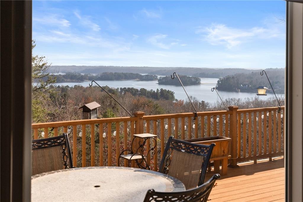 3657 Mariner Bluff Court