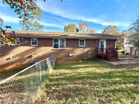 A home in Douglasville