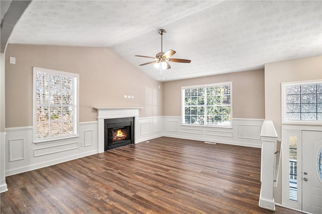 3563 STRATFORD