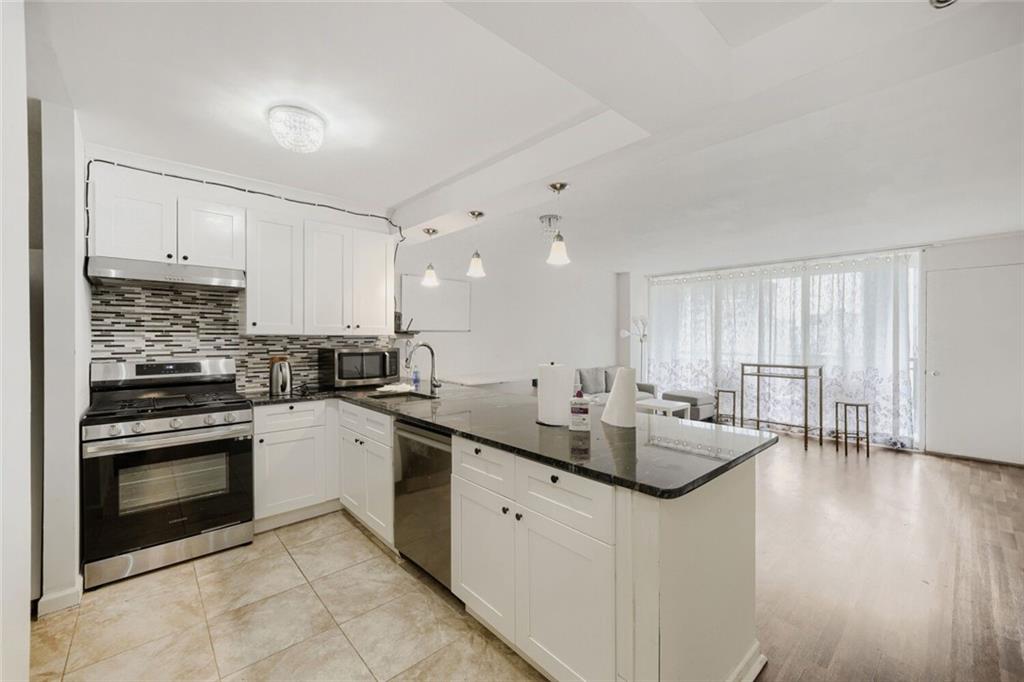 620 Peachtree Street NE 1207
