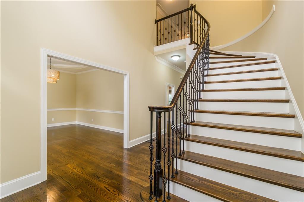 2590 Milford Lane