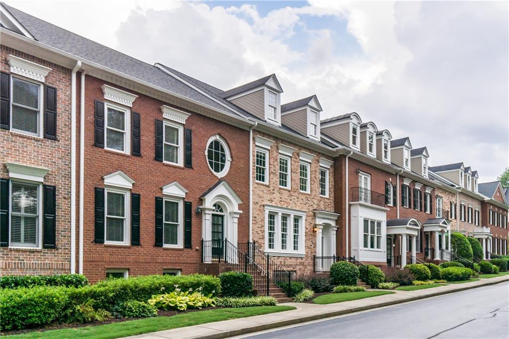 2590 Milford Lane