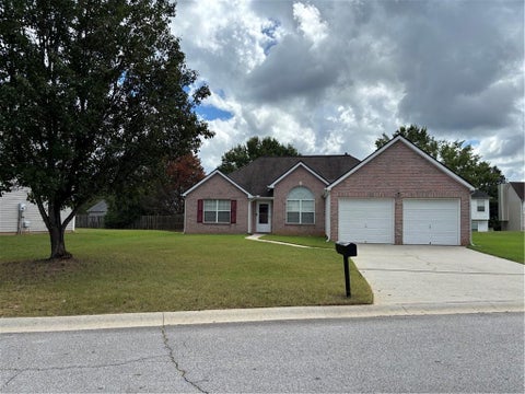 Homes For Sale - 11943 Spring Lake Way<br/> Fayetteville, GA 30215