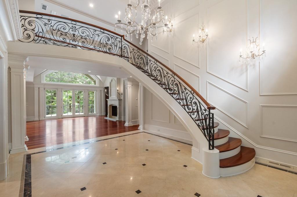 760 River Gate Drive