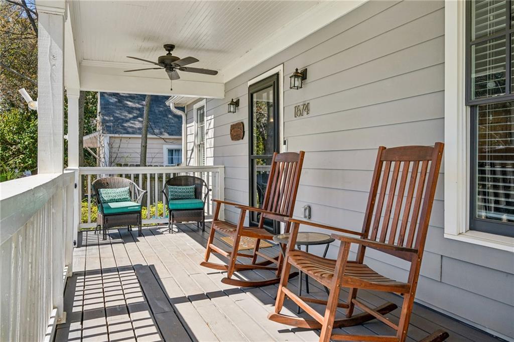 1674 Dixie Street SE