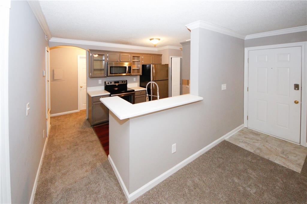 711 Cypress Pointe Street, Johns Creek, Georgia image 8