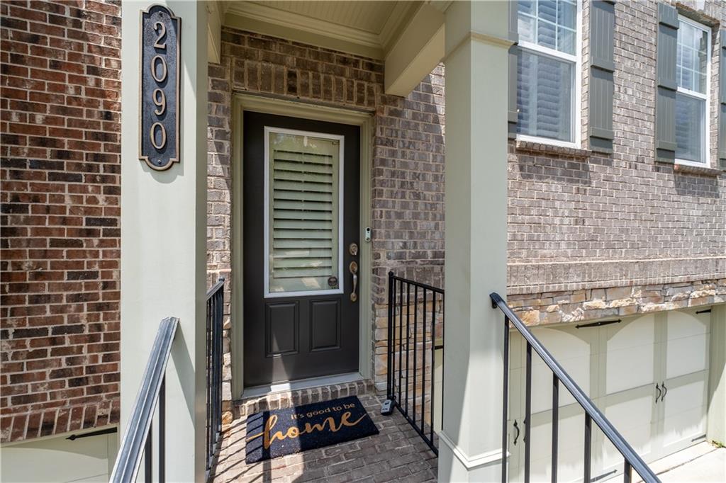 2090 Cobblestone Circle NE