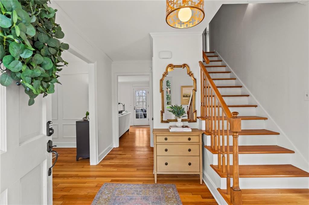 4061 River Cliff Chase